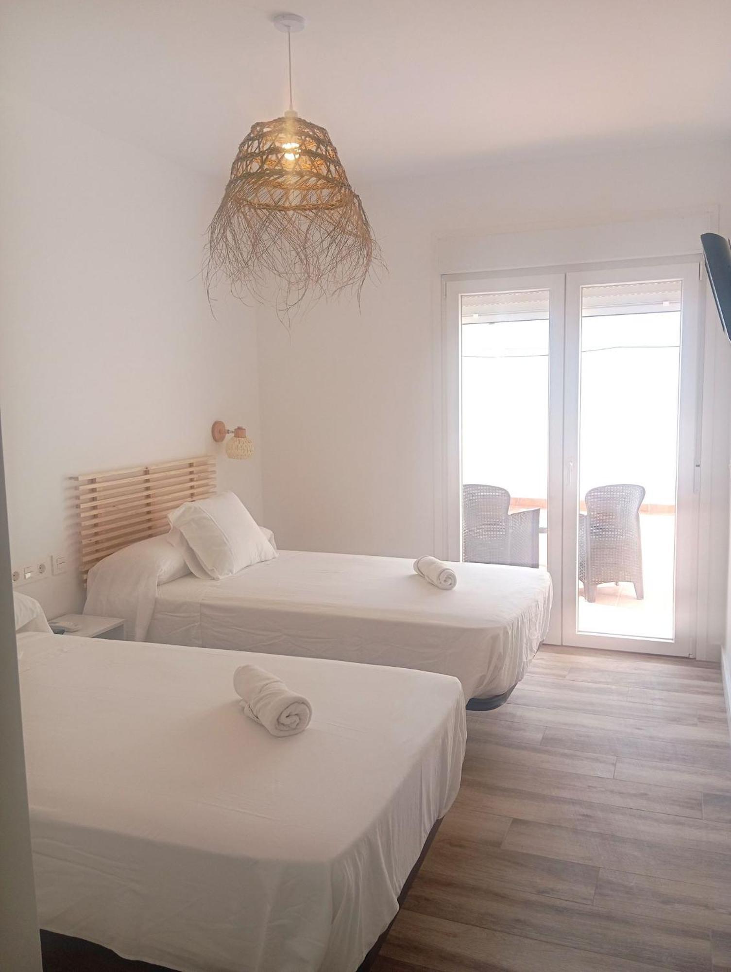 Hostal Casa Emilio Almería Extérieur photo