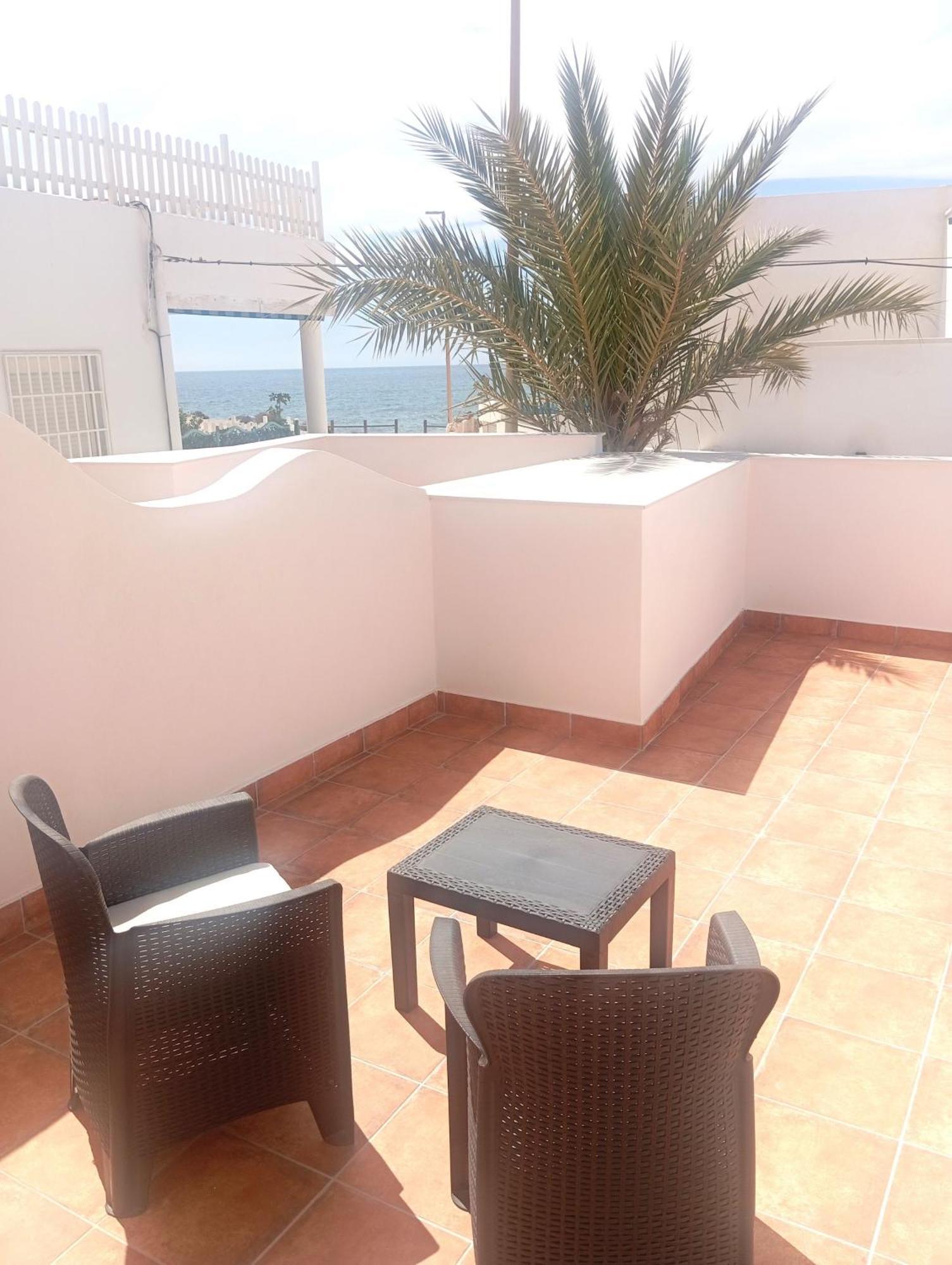 Hostal Casa Emilio Almería Extérieur photo