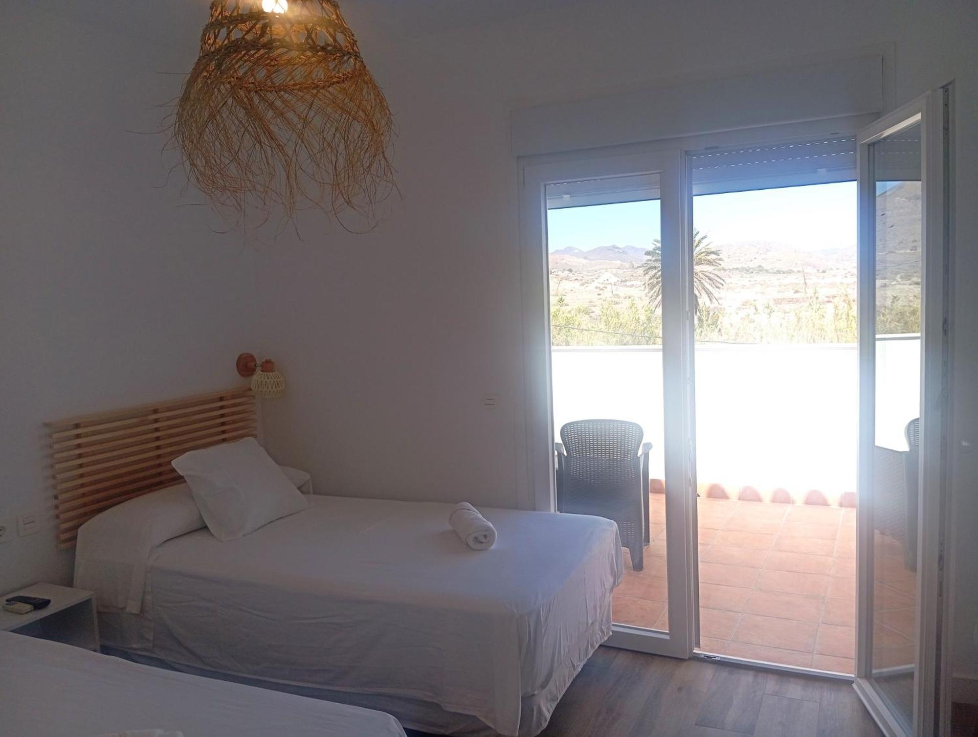 Hostal Casa Emilio Almería Extérieur photo