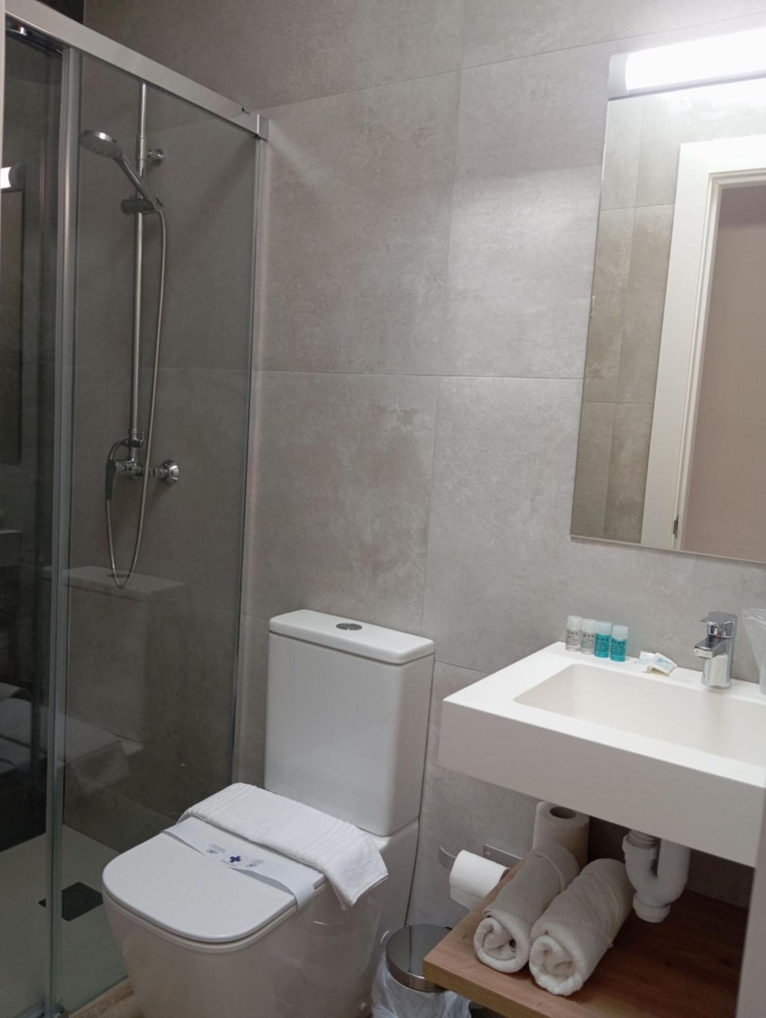 Hostal Casa Emilio Almería Extérieur photo