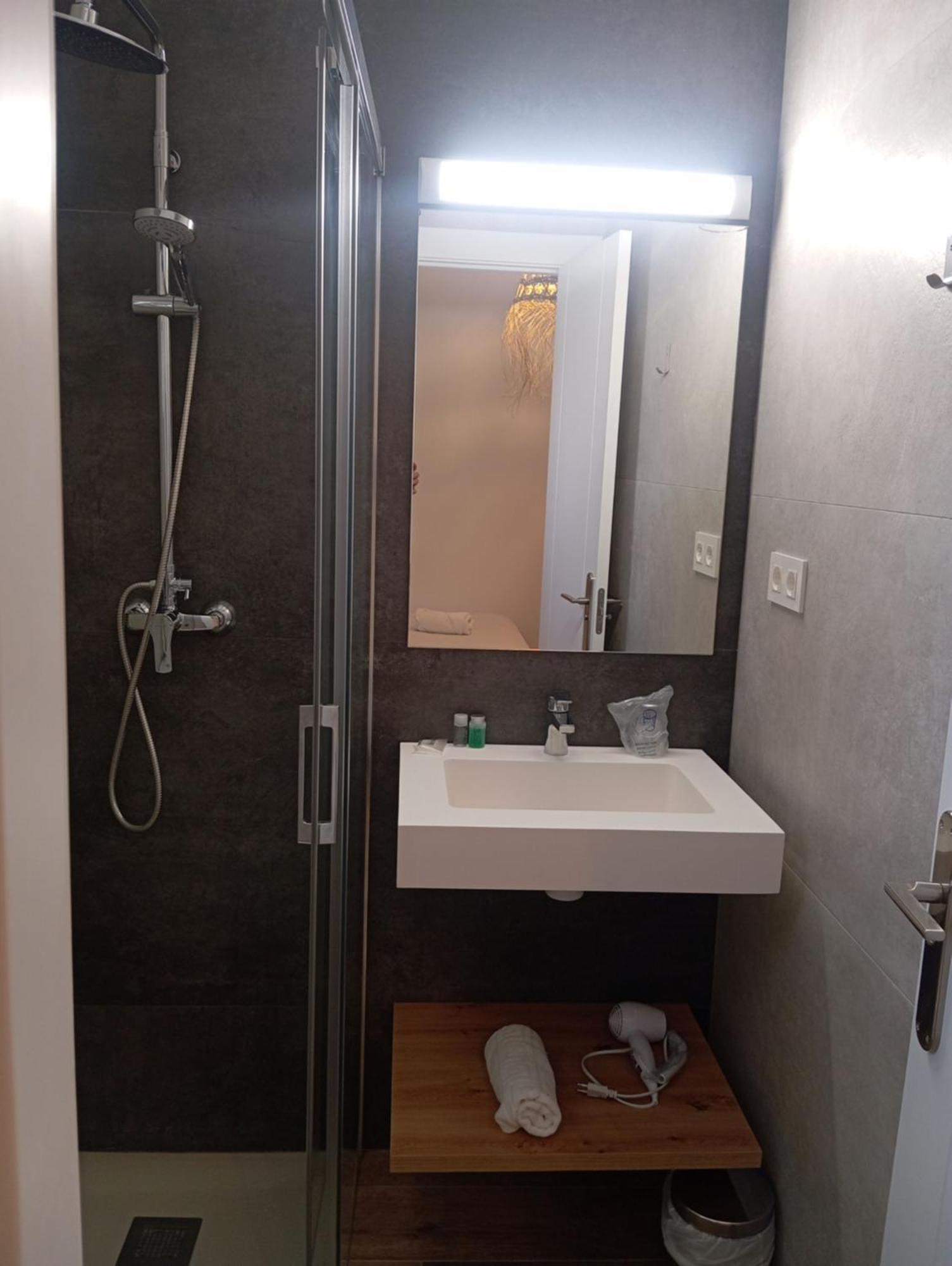Hostal Casa Emilio Almería Extérieur photo